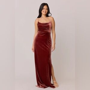 🌟NEW LISTING🌟 Reverly Skye Velvet Dress - Rust - Size: 8